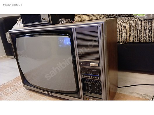 Used & Brand New Items / Antique / Machines / Antique Televisions