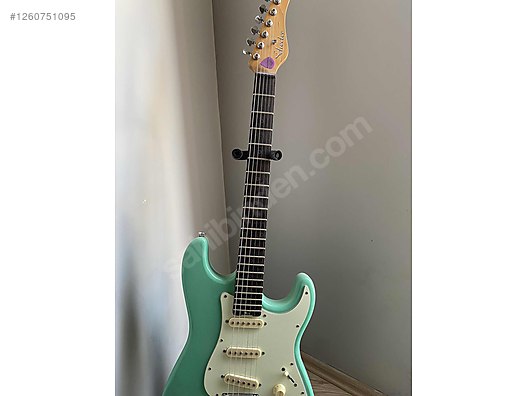 İkinci El ve Sıfır Alışveriş / Müzik / Müzik Aletleri / Telli Çalgılar / Gitar / Elektro