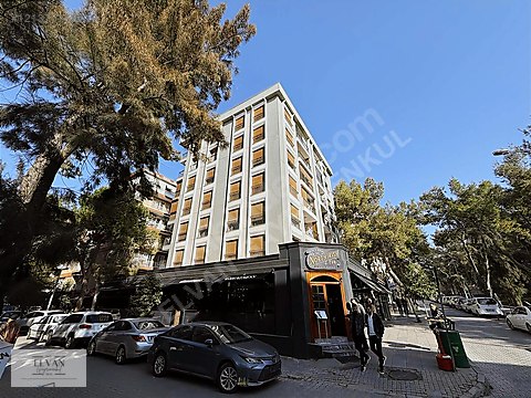 BORNOVA BÜYÜK PARK CEPHELİ 3+1 DAİRE ELVANDAN SATILIK
