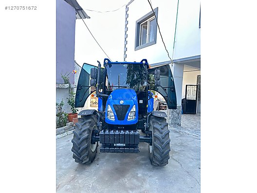 Machinery / Agricultural Machines / Tractors / New Holland / T4.70S