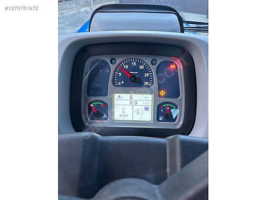 Machinery / Agricultural Machines / Tractors / New Holland / T4.70S