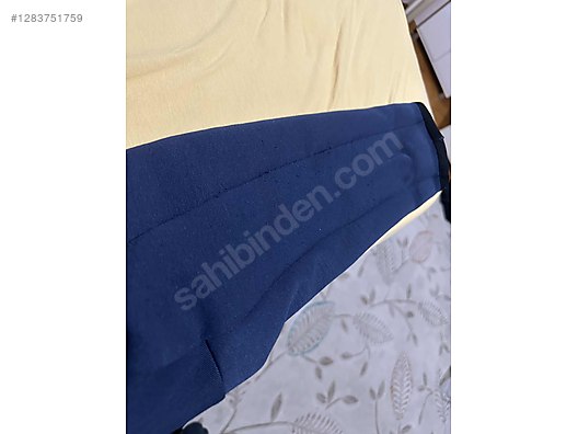 Used & Brand New Items / Clothing & Accessories / Men / Clothing / Tracksuit & Sweatsuit