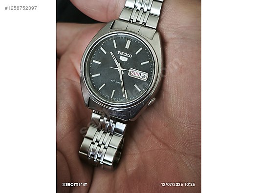 Seiko Seiko otomatik kol saati at 1258752397