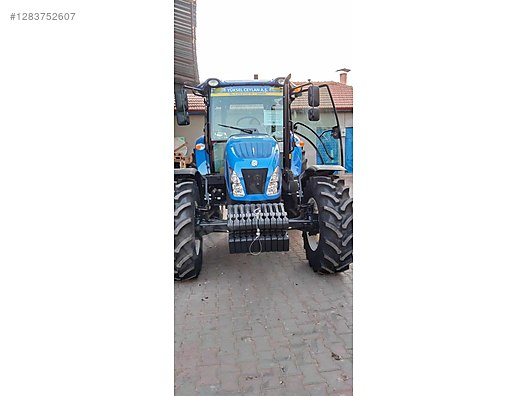 Machinery / Agricultural Machines / Tractors / New Holland / TD110D