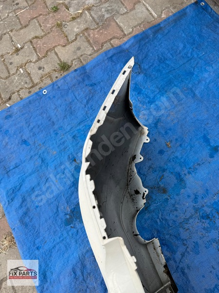 BMW 1 Serisi Tampon (Arka)