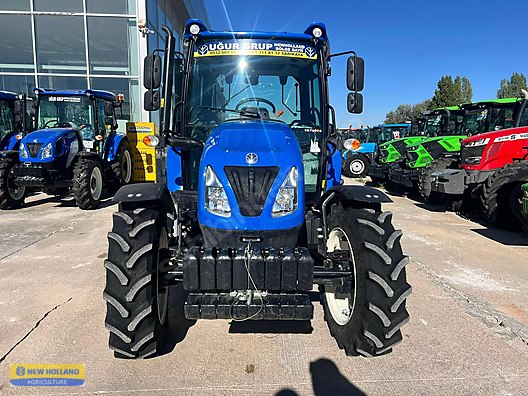Machinery / Agricultural Machines / Tractors / New Holland / T4.75S
