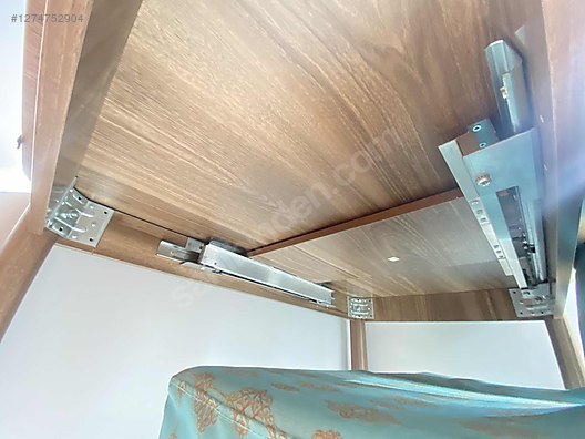 İkinci El ve Sıfır Alışveriş / Ev Dekorasyon / Mobilya / Mutfak / Mutfak Masası