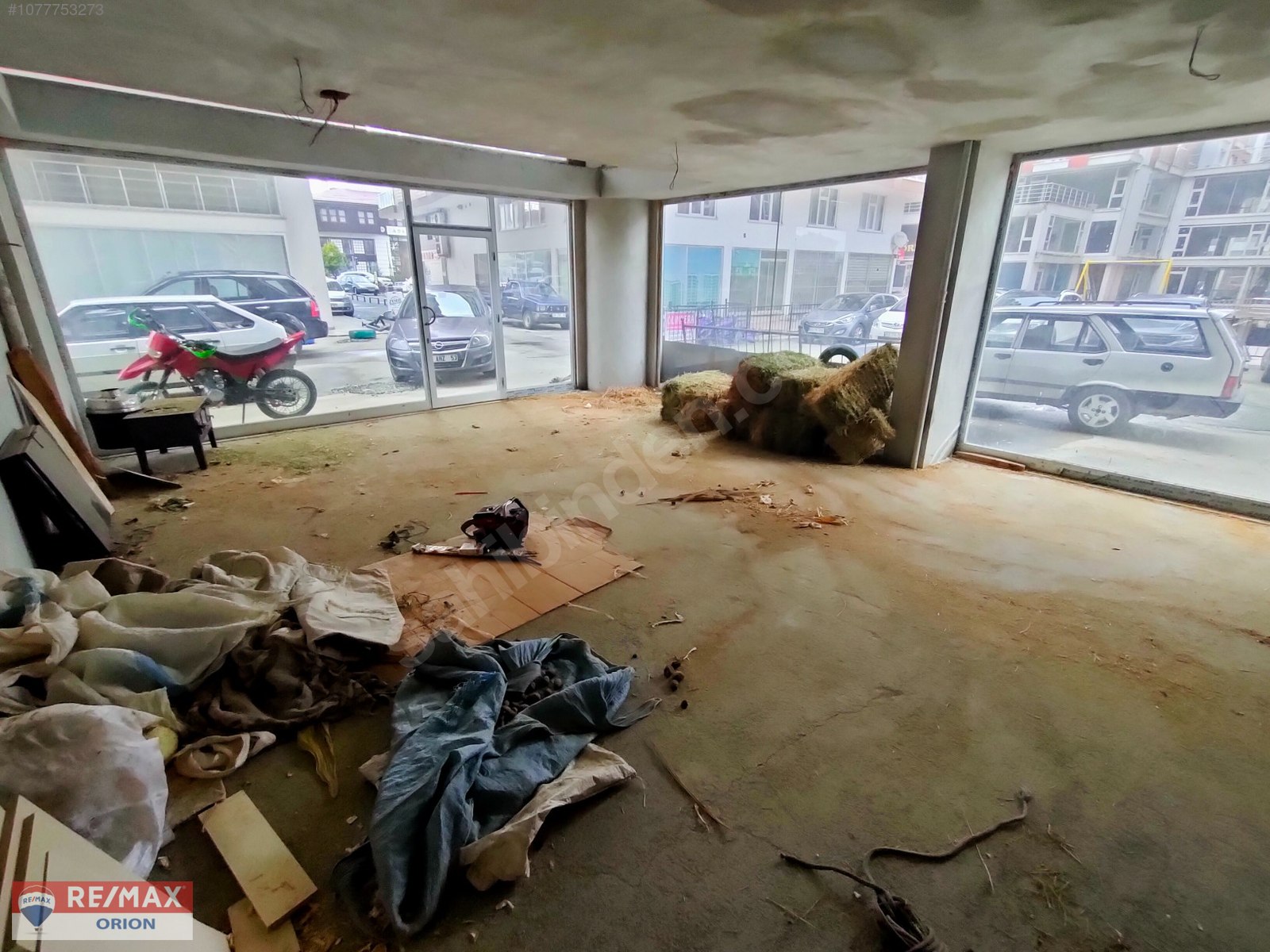 REMAX ORION'DAN HAMİDİYE'DE 128 m2 KÖŞE DÜKKAN (YATIRIM FIRSATI