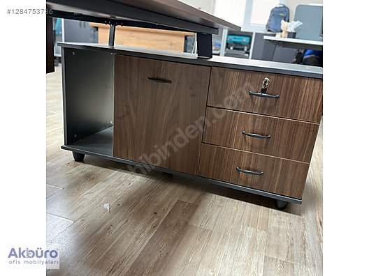 Used & Brand New Items / Office & Stationery / Office Furniture / Executive Office Set