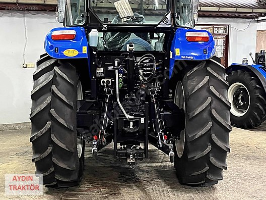 Machinery / Agricultural Machines / Tractors / New Holland / T5.90