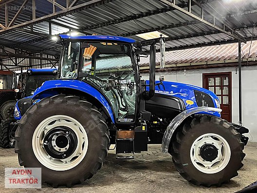 Machinery / Agricultural Machines / Tractors / New Holland / T5.90
