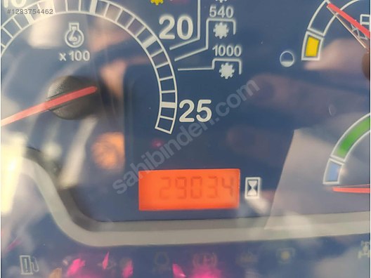 Machinery / Agricultural Machines / Tractors / New Holland / TD110D