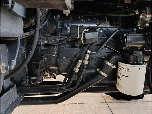 Machinery / Agricultural Machines / Tractors / New Holland / TD110D