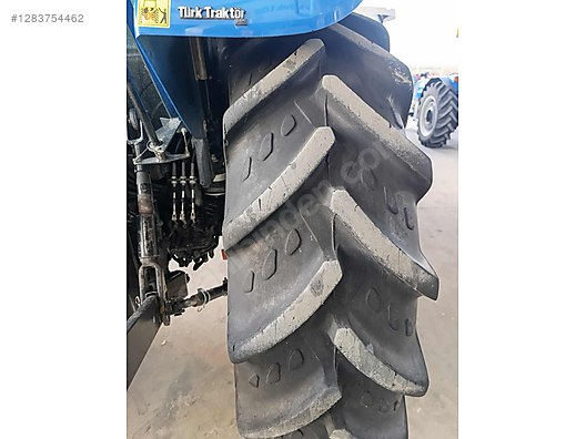 Machinery / Agricultural Machines / Tractors / New Holland / TD110D