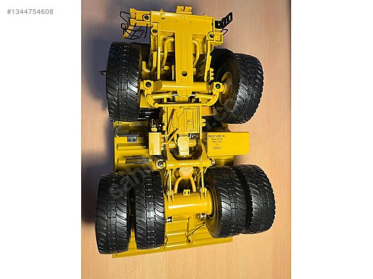 Norscot CAT 795F AC Mining Truck 1:50 55515 on sahibinden.com