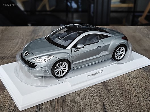 1/18 ノレブ　プジョー　RCZ　ミニカー　グレーメタリック Norev Diecast Model 1:18 Peugeot Araba - 1328754717