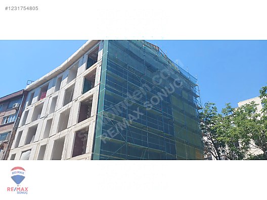 DUBLEKS LÜKS DAİRE KADIKÖY MÜRVER ÇİÇEĞİ SOKAKTA 2+1 SIFIR