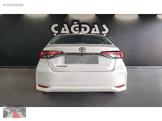 Vasıta / Otomobil / Toyota / Corolla / 1.5 / Dream 