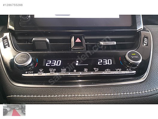 Vasıta / Otomobil / Toyota / Corolla / 1.5 / Dream 