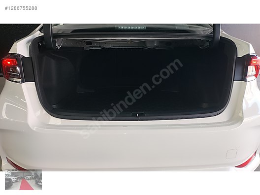 Vasıta / Otomobil / Toyota / Corolla / 1.5 / Dream 