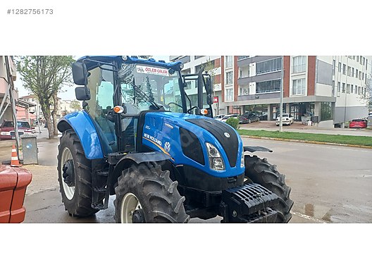 İş Makineleri & Sanayi / Tarım Makineleri / Traktör / New Holland / TR5.90