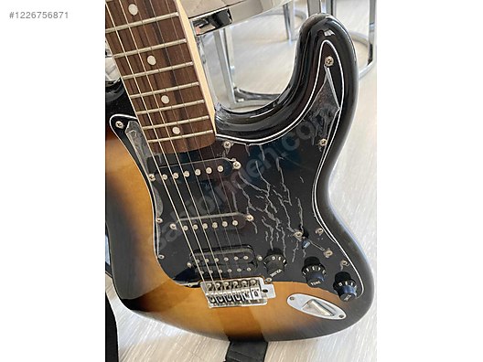 İkinci El ve Sıfır Alışveriş / Müzik / Müzik Aletleri / Telli Çalgılar / Gitar / Elektro