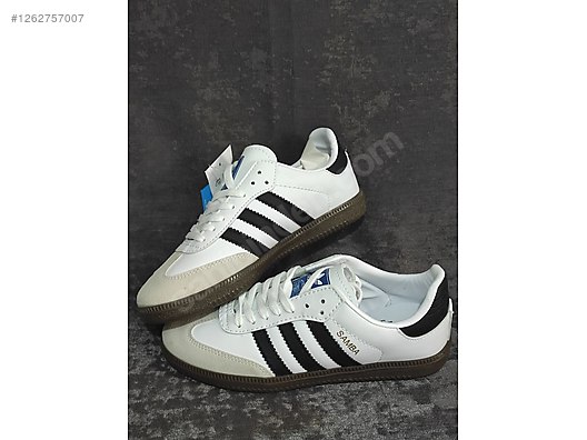 adidas gazelle silver green womens adidas Women's Samba OG Sneakers 9