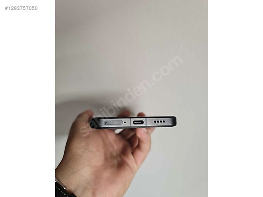 Used & Brand New Items / Cell Phones & Accessories / Cell Phones / Xiaomi / 13 Ultra