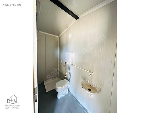 Machinery / Industrial / Containers & Cabins / Containers