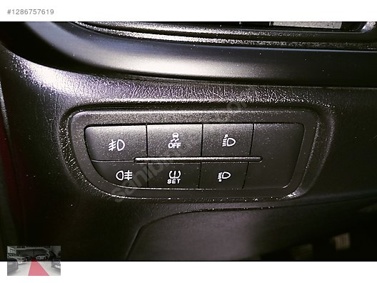 Vasıta / Otomobil / Fiat / Egea / 1.4 Fire / Lounge