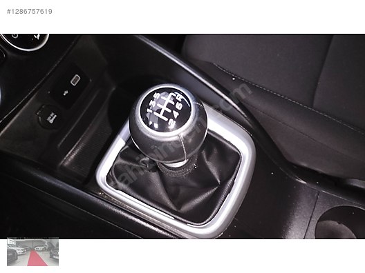 Vasıta / Otomobil / Fiat / Egea / 1.4 Fire / Lounge