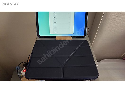 Used & Brand New Items / Computers / Tablet PC / Models / Apple / iPad 10