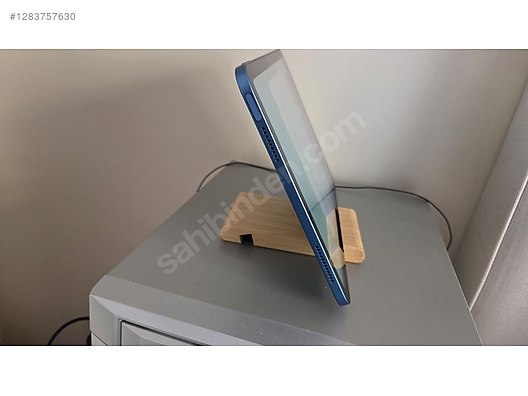 Used & Brand New Items / Computers / Tablet PC / Models / Apple / iPad 10