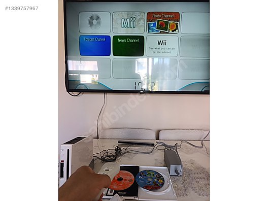 Nintendo Wii tam takım resimde görülen herşey dahil set halinde on