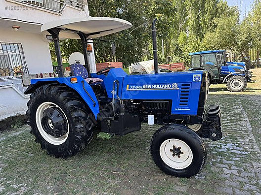 Machinery / Agricultural Machines / Tractors / New Holland / 75-56s