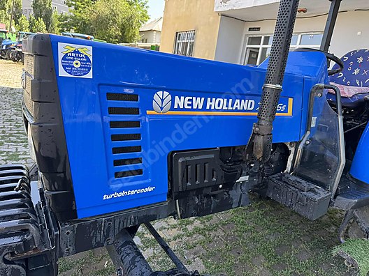 Machinery / Agricultural Machines / Tractors / New Holland / 75-56s
