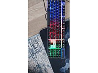 Frisby memneran ışıklı kılavye