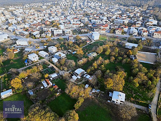 RS MUTLU DEMİRCİ 700M2 MÜSTAKİL TAPULU İMARA YAKIN SATILIK TARLA