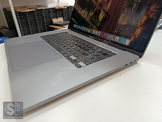Apple Macbook / Apple MacBook Pro A2141 i9 32GB RAM 1TB SSD 5500M