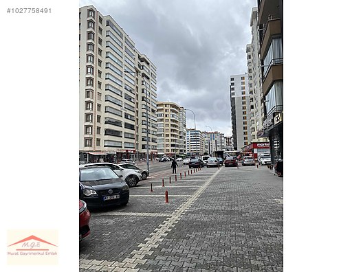 MGE DEN ADAKALE CAD SATILIK 50 m2 KİRACILI 2000 Tl 1.300000 Tl