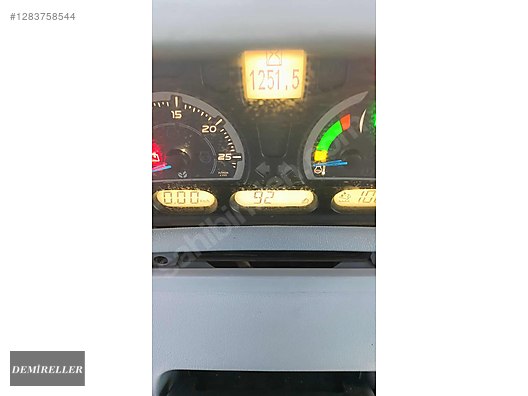 2023 TR6.135S New Holland