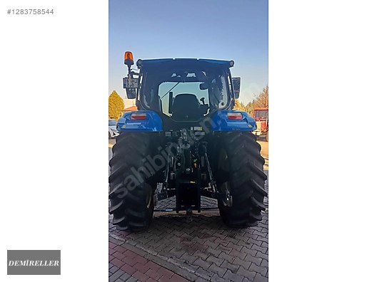 2023 TR6.135S New Holland