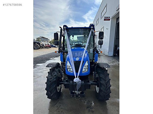 Machinery / Agricultural Machines / Tractors / New Holland / T4.60S