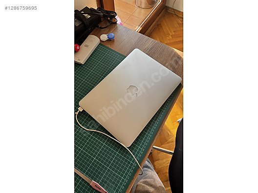 Apple Macbook / MacBook Air Early 2014 13 inç i5 sahibinden.comda