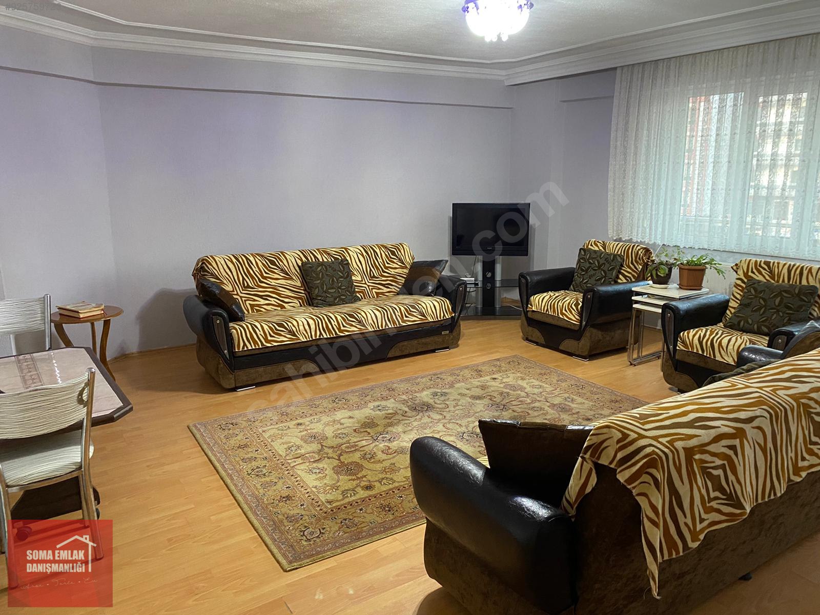 SOMA EMLAK** ️️165m2 Geniş Cadde Üzeri Daire Satılık Daire İlanları
