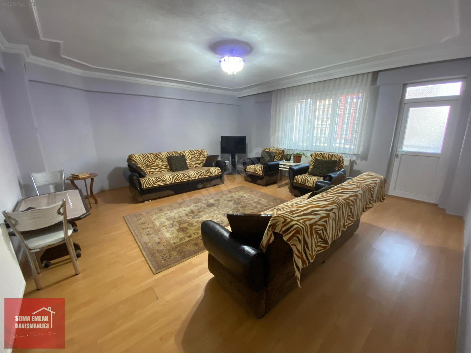 SOMA EMLAK** ️️165m2 Geniş Cadde Üzeri Daire Satılık Daire İlanları
