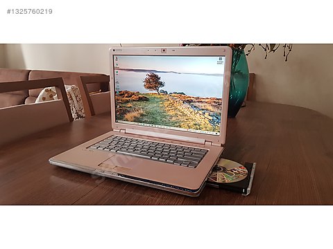大画面 Sony VAIO 2GB 80GB WiFi OFFICE2024 Sony / Ucuz fiyata çok temiz sorunsuz Sony Vaio - Ücretsiz Kargolu