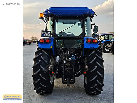 Machinery / Agricultural Machines / Tractors / New Holland / TD5.90