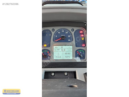 Machinery / Agricultural Machines / Tractors / New Holland / TD5.90