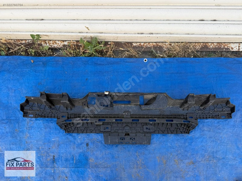 BMW 5 Serisi Tampon Braketi (Arka)